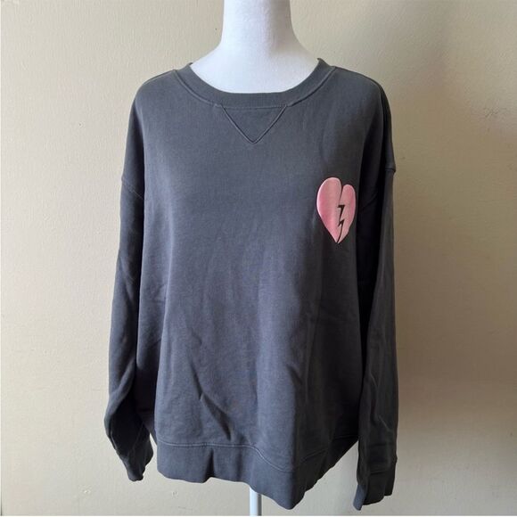 WILDFOX Drop Shoulder 100% Cotton Crewneck Graphic Sweater NWT - Size M - Picture 3 of 12